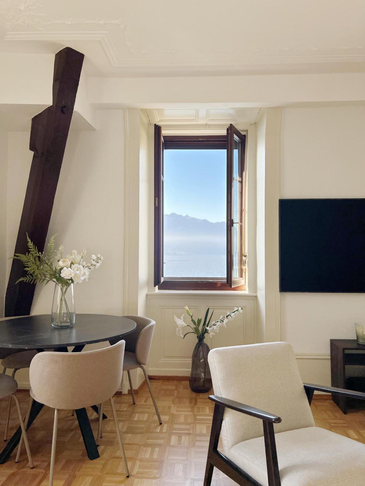 Montreux Riviera Suite Waterfront 3 Bedrooms Private Parking Εξωτερικό φωτογραφία