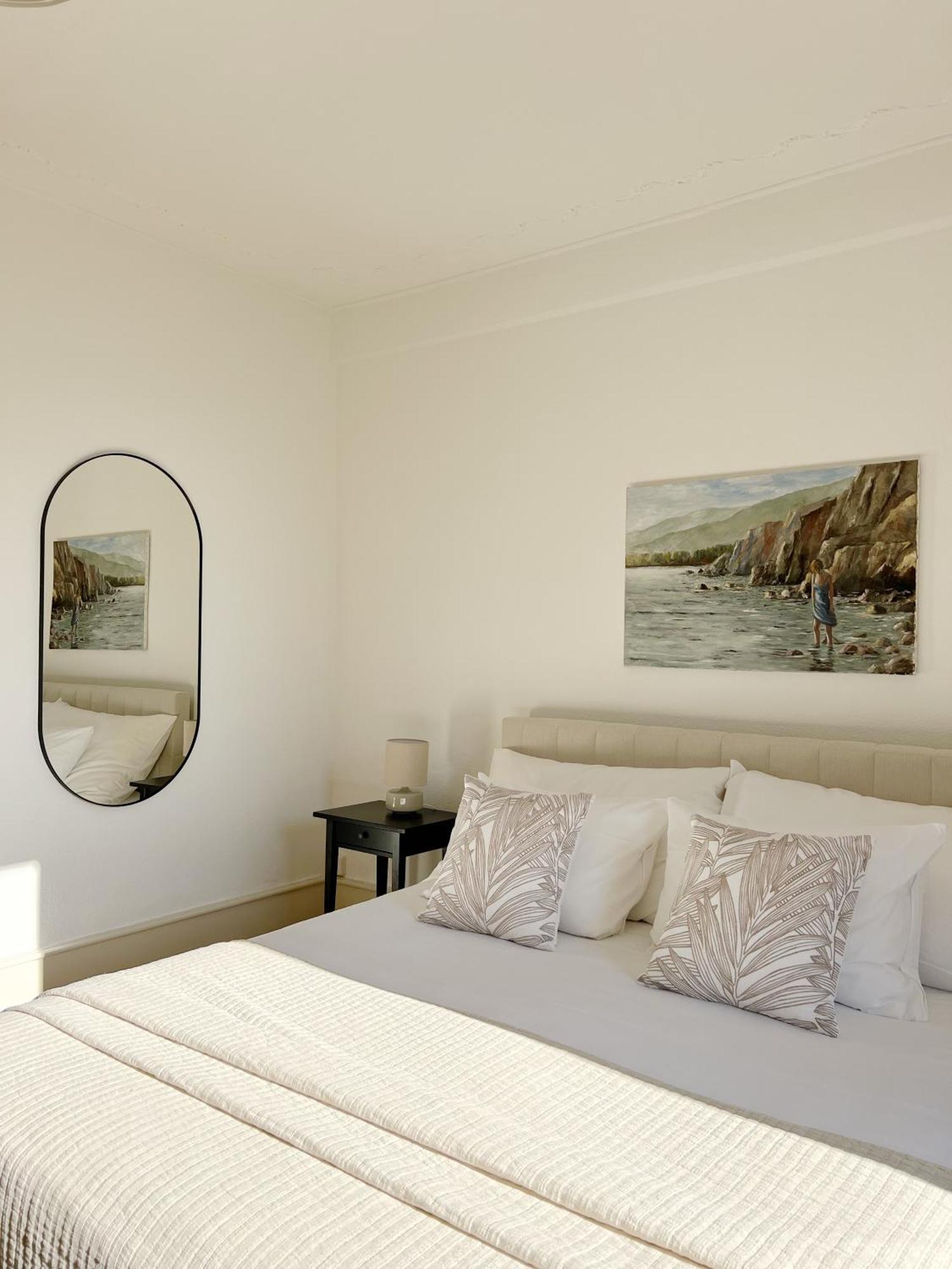 Montreux Riviera Suite Waterfront 3 Bedrooms Private Parking Εξωτερικό φωτογραφία